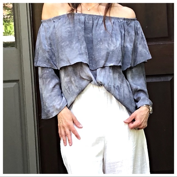 ✨LAST ONE ✨Off the shoulder tie dye top - Picture 7 of 8